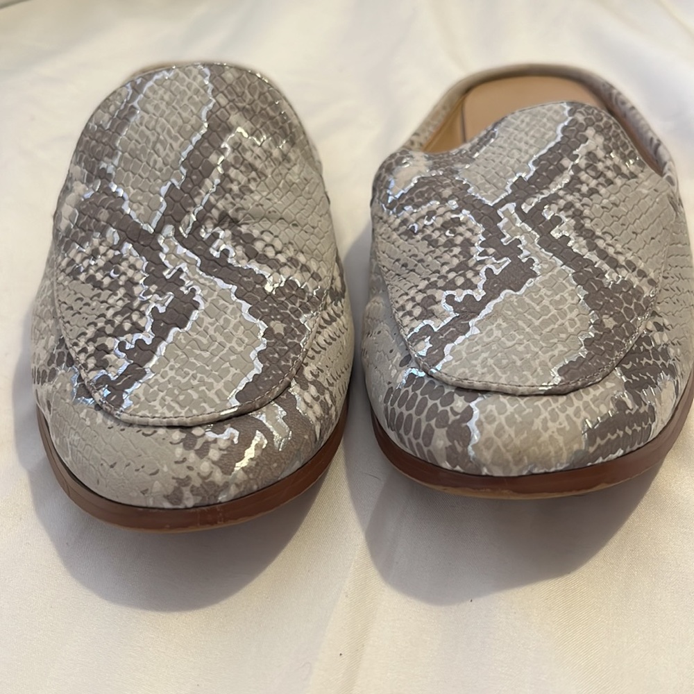 Banana Republic Gray Silver Python Print Mules 10 - image 4